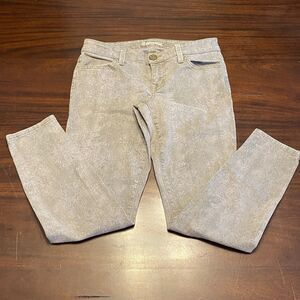Level 99/ Low-Rise Jegging/ Gray/ Snake Print Women Size 27￼